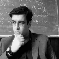 معلم زبان انگلیسی/فرانسه-دانش آموخته دانشگاه تهران