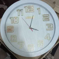 ساعت دیواری