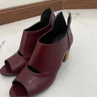 کفش چرم زنانه
