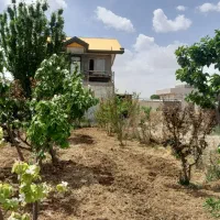 ویلا و گاوداری با مجوز ۴۹ راس گوشتی