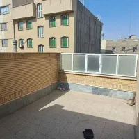 ط3بـقه دربسـت/بهتــرین لوکیشــن|اجارهٔ خانه و ویلا|قم, بکایی|دیوار