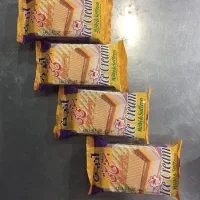 بستنی سنتی خامه قنادی