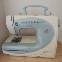 چرخ خیاطی و گلدوزی