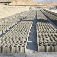 کار در بلوک‌زنی صنعتی