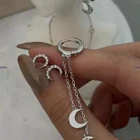 .یک.جفت گوشواره .نقره ماه