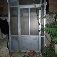 درب بزرگ تمام آلومینیومی قدیمی سنگین سالم و با قفل|مصالح و تجهیزات ساختمان|تهران, شمیراننو|دیوار