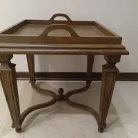میز چوبی