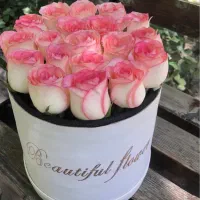 باکس و دسته گل رز هلندی‌ ممتاز باقیمت باورنکردنی