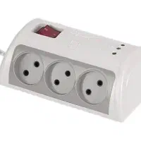 انواع محافظ ولتاژ برق/چندراهی/آنتن/بخاری هیتر کرسی|سایر لوازم برقی|رشت, سعدی (تختی)|دیوار