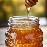 عسل و خشکبار