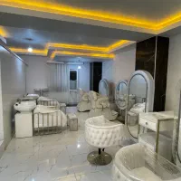 استخدام نظافتچی و خدمات سالن زیبایی|استخدام سرایداری و نظافت|نور, |دیوار