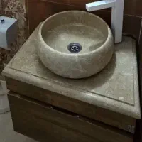 روشویی سنگی با شیر