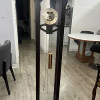 ساعت ایستاده مدرن
