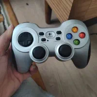 دسته بازی دانگل دار