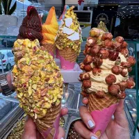 کار در بستنی فروشی