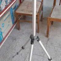 سه پایه دوربین
