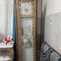 ساعت برنز ایستاده