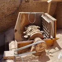 دستگاه سنگ شکن