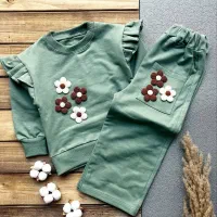 لباس های شیک کودک و نوجوان|کفش و لباس بچه|قم, انسجام|دیوار