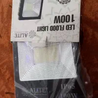 پرژکتور ال ای دی|لامپ و چراغ|رباط‌کریم, رباط‌کریم|دیوار