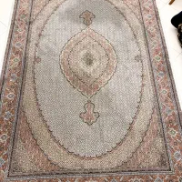 فرش ماشینی ریزماهی زمینه کرم