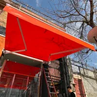 سایبان بازویی دستی و برقی