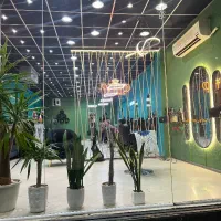 آرایشگر درصدی ، دستیار (آقا)|استخدام درمانی، زیبایی، بهداشتی|قم, بنیاد|دیوار