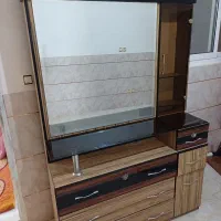 میز ارایش و کمد