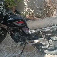 موتورسیکلت ۱۵۰ برمواد