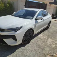 کی ام سی J7