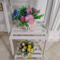 استند همراه گلدانها|گل مصنوعی|بندر انزلی, انقلاب|دیوار