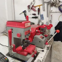 کلیدساز(با تجربه کاری۱۸سال)کاری دقیق و با ظرافت