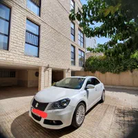 کیزاشی،فول فول رویال۲۰۱۲ سفید|خودرو سواری و وانت|تهران, قلهک|دیوار