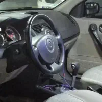 مگان ۲۰۰۰ اتومات بی رنگ