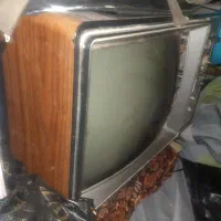 تلوزیون قدیمی|کلکسیون اشیاء عتیقه|بوشهر, |دیوار