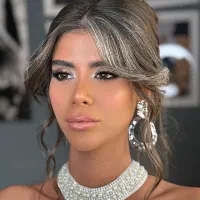 میکاپ و شینیون هروی پاسداران|خدمات آرایشگری و زیبایی|تهران, هروی|دیوار