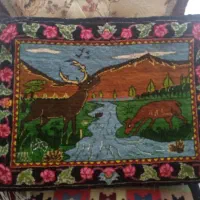 پشتی فرش محلی