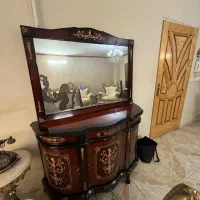 آینه و کنسول