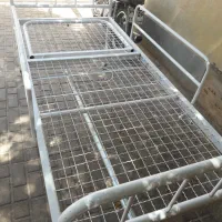 با سلام یک عدد تخت خواب بیمارستانی درحدنوع|تخت و سرویس خواب|فردوس (خراسان), |دیوار