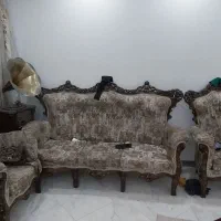 مبل ۹ نفره تمیز و سالم|مبلمان خانگی و میز عسلی|پرند, فاز ۳|دیوار