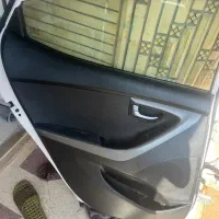 در عقب النترا