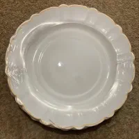 تعدادی وسایل کاملا نو به فروش می‌رسد|ظروف سرو و پذیرایی|یزد, |دیوار