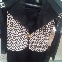 تعدادی لباس|لباس|قم, نوبهار|دیوار