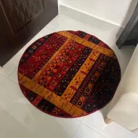 فرش گرد پرزدار نو نو