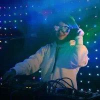 دیجی خانوم با امکانات ویژه