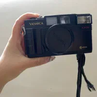 دوربین،دوربین یاشیکا،یاشیکا|دوربین عکاسی و فیلم‌برداری|تهران, آبشار تهران (دریاچه)|دیوار