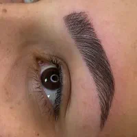 مدل میکروبلیدینگ ابرو با هزینه جزئی مواد