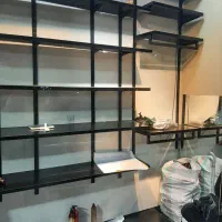 ویترین و دکور شیک برای مغازه
