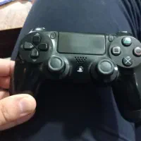 ps4(پلی استیشن ۴)