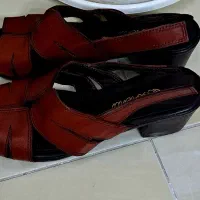 صندل چرم قهو های